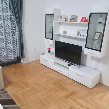 Apartment Anica 2